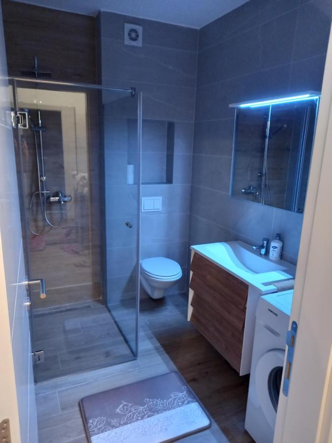Apartman Vrbas Sa Podzemnom Garazom Banja Luka Exterior photo
