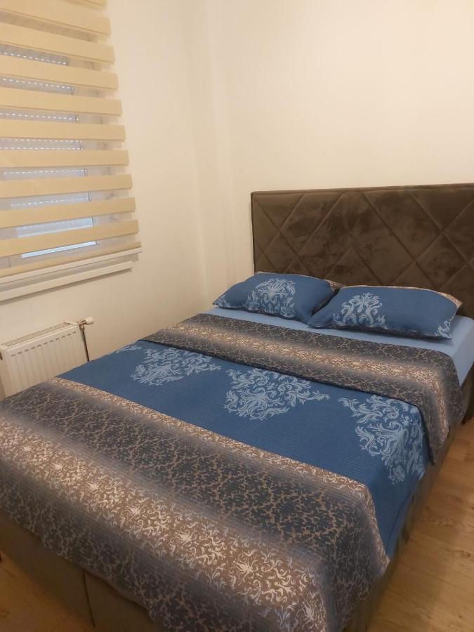 Apartman Vrbas Sa Podzemnom Garazom Banja Luka Exterior photo